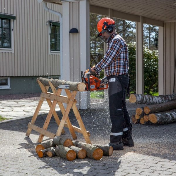 Husqvarna 120 14" Petrol Chainsaw - Image 3
